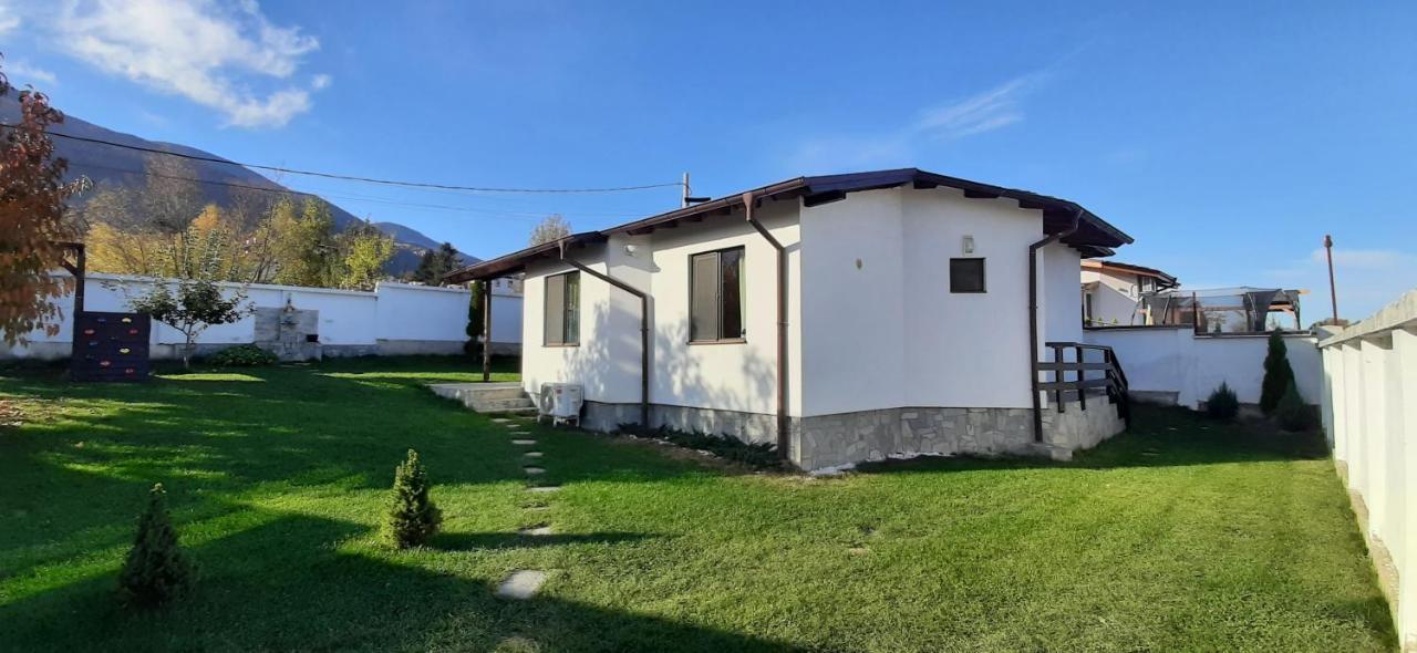 Villa Gardenia Sapareva Banja Exteriör bild
